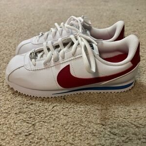 Kids Nike Cortez Forrest Gump size 3.5Y